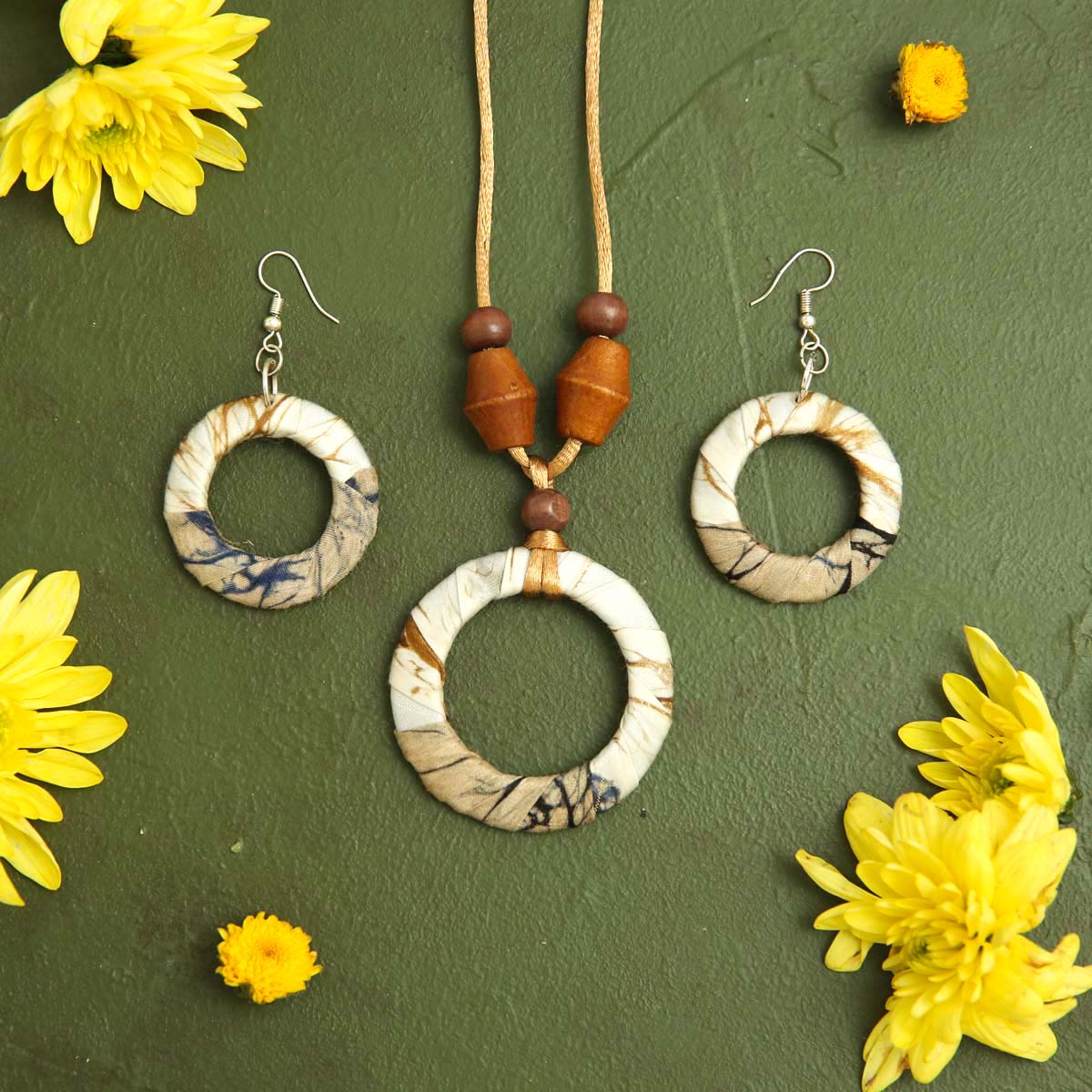 Sand Banks Jewellery Set