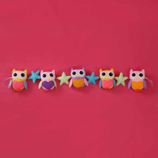 Tooting Owls Felt Garland