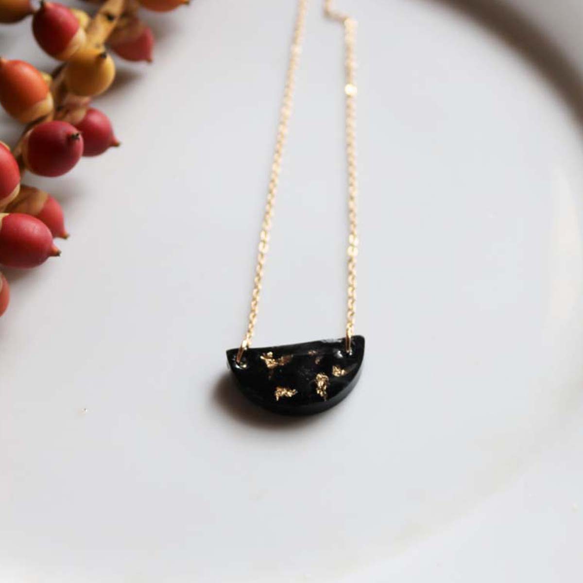 Onyx Flecks Necklace