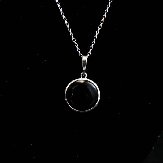 Silver Black Onyx Pendant & Chain