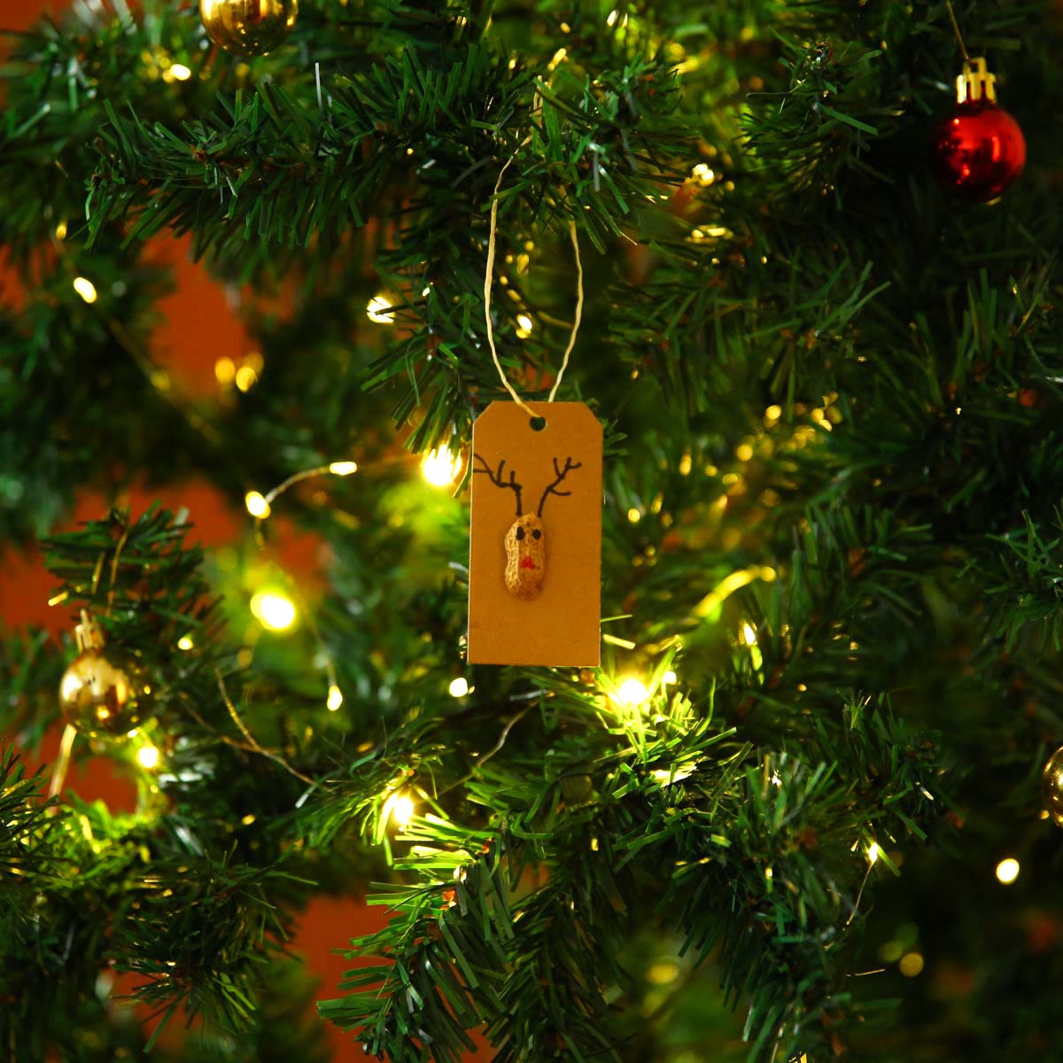 Prancer Paper Ornament
