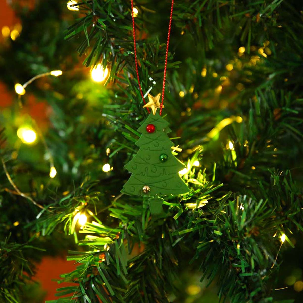 Season's Greetings Paper Ornament