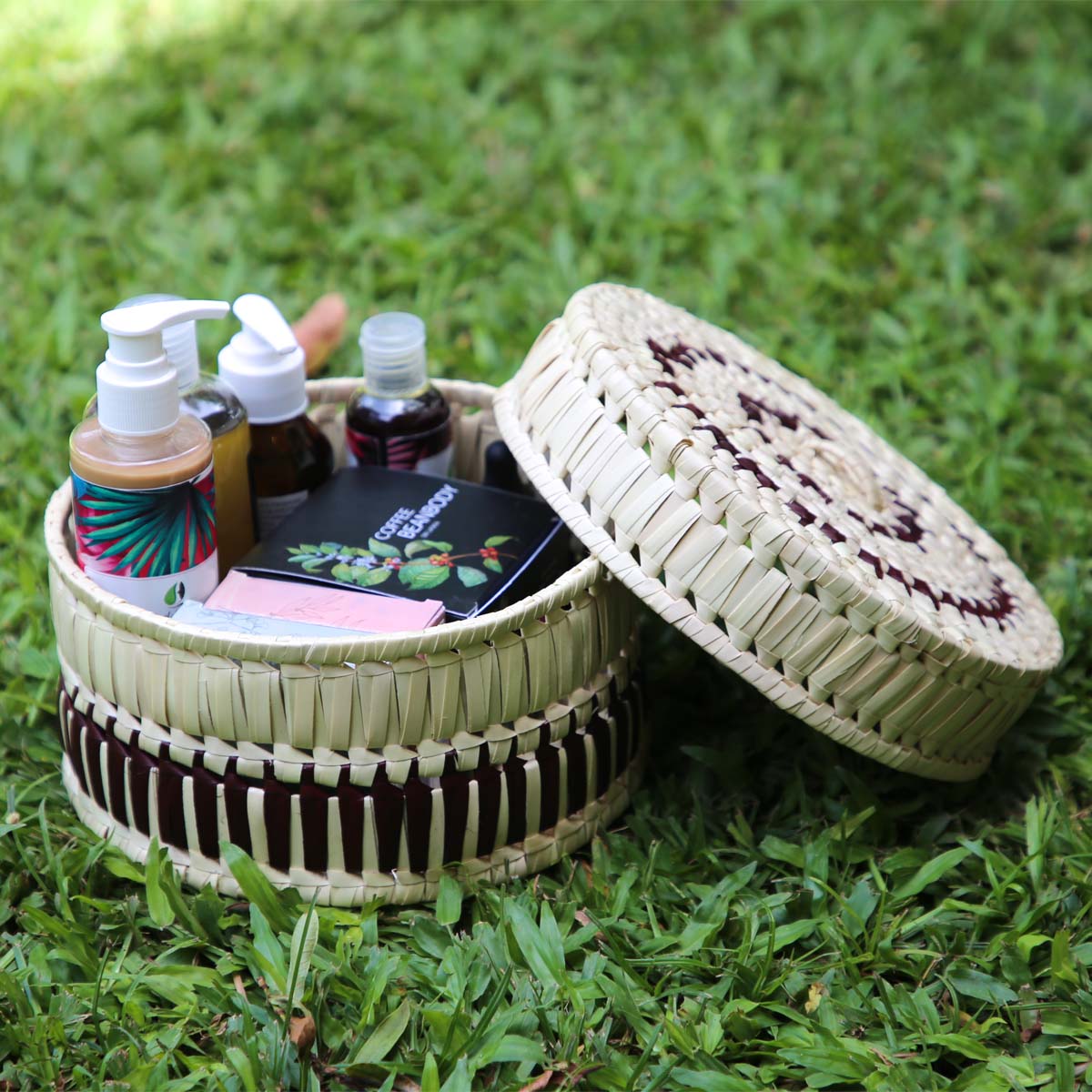 Cedar Palmyra Storage Box