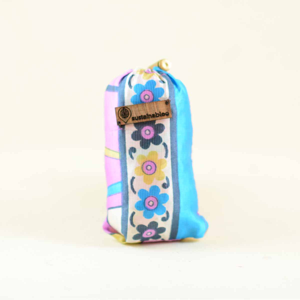 Capsicum Saree Bag - Large