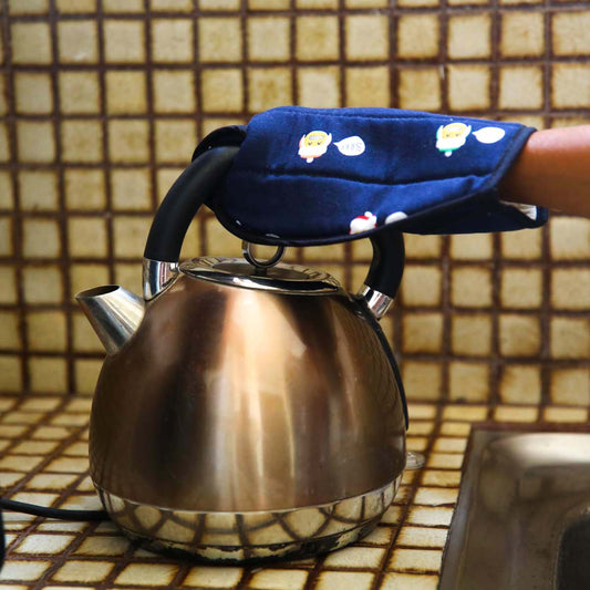 Blue Handloom Oven Mitten