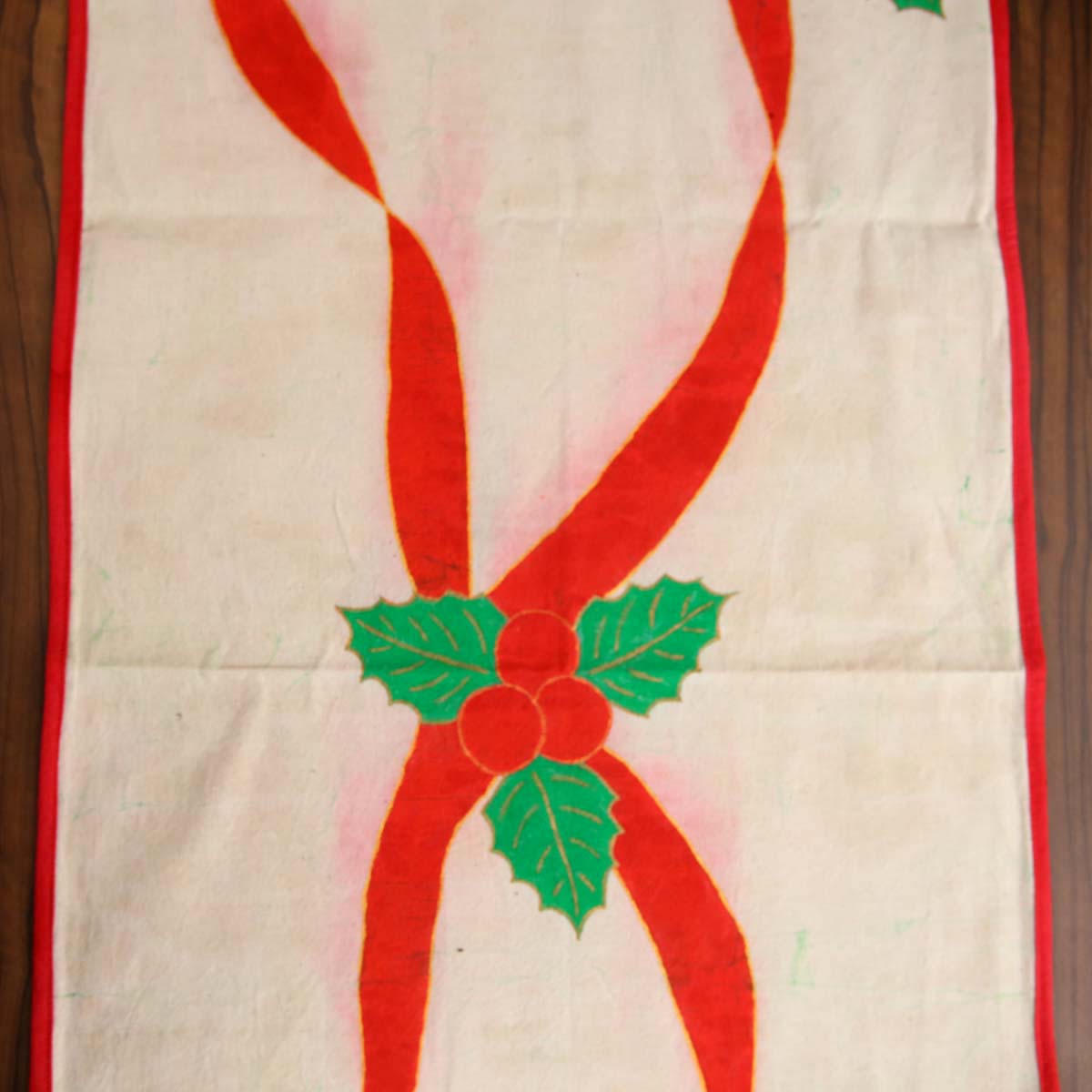 Holly Jolly Christmas Table Runner