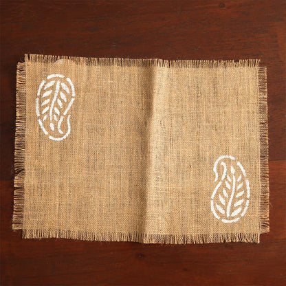 Brown Burlap Leaf Table Mat
