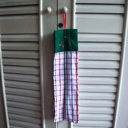 Green Avurudu Handloom Serviette