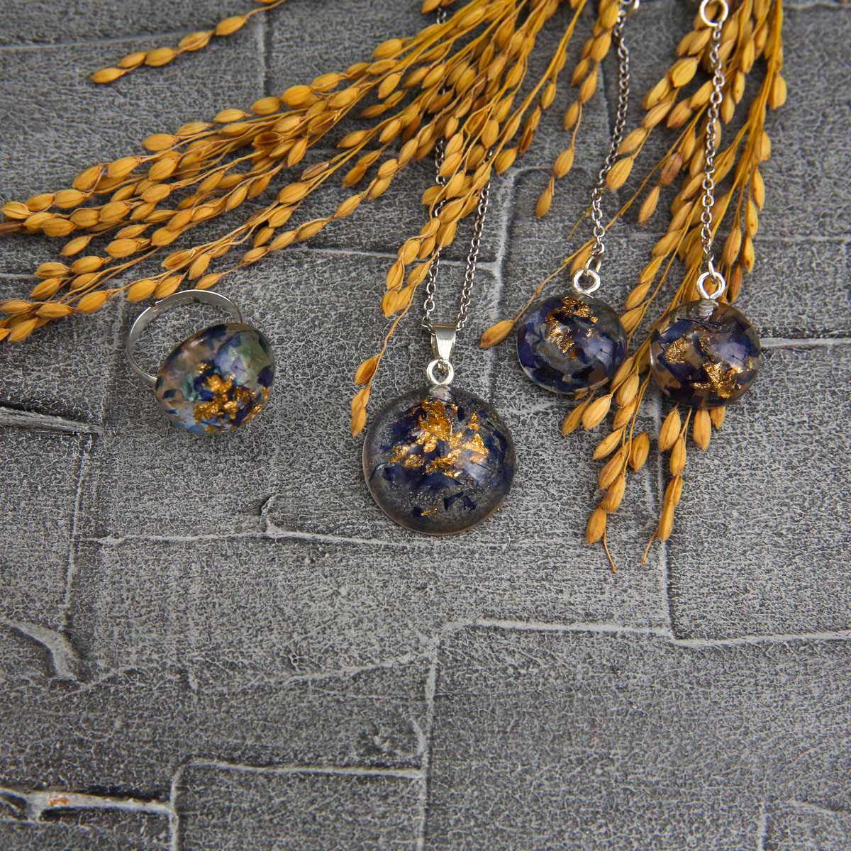 Gold Fleck Butterfly Pea Jewellery Set