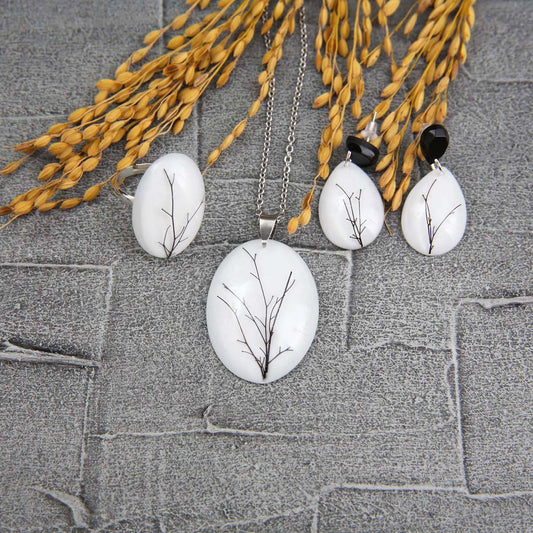 Wintry Resin Jewellery Set