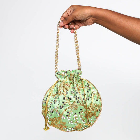 Spring Embroided Cluctch