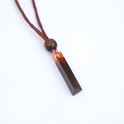 Hazel Resin Necklace
