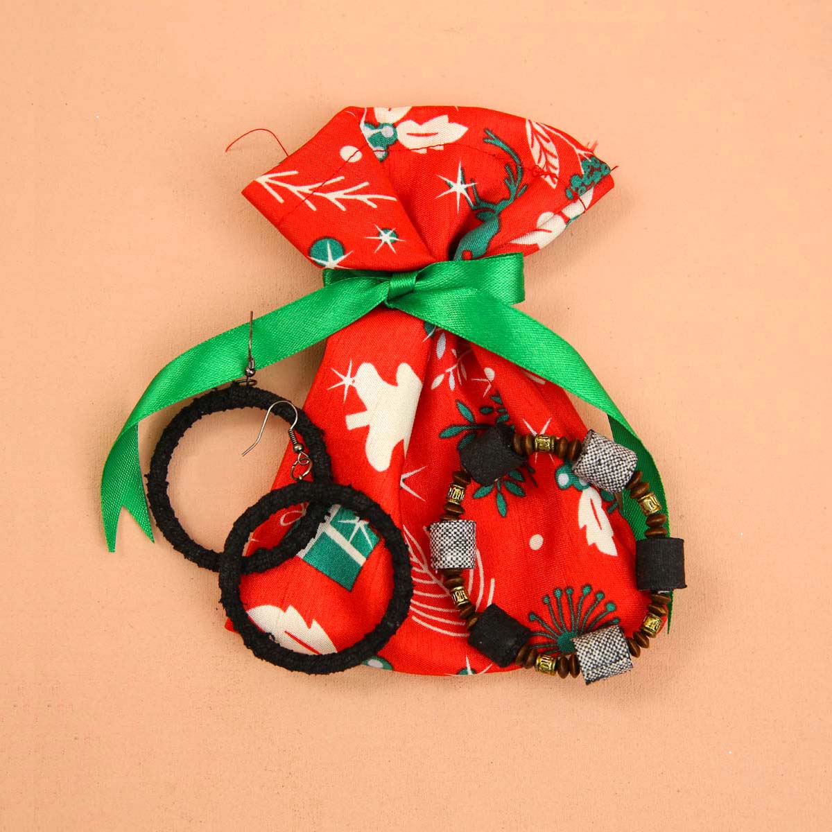 Christmas Cheer Gift Bag