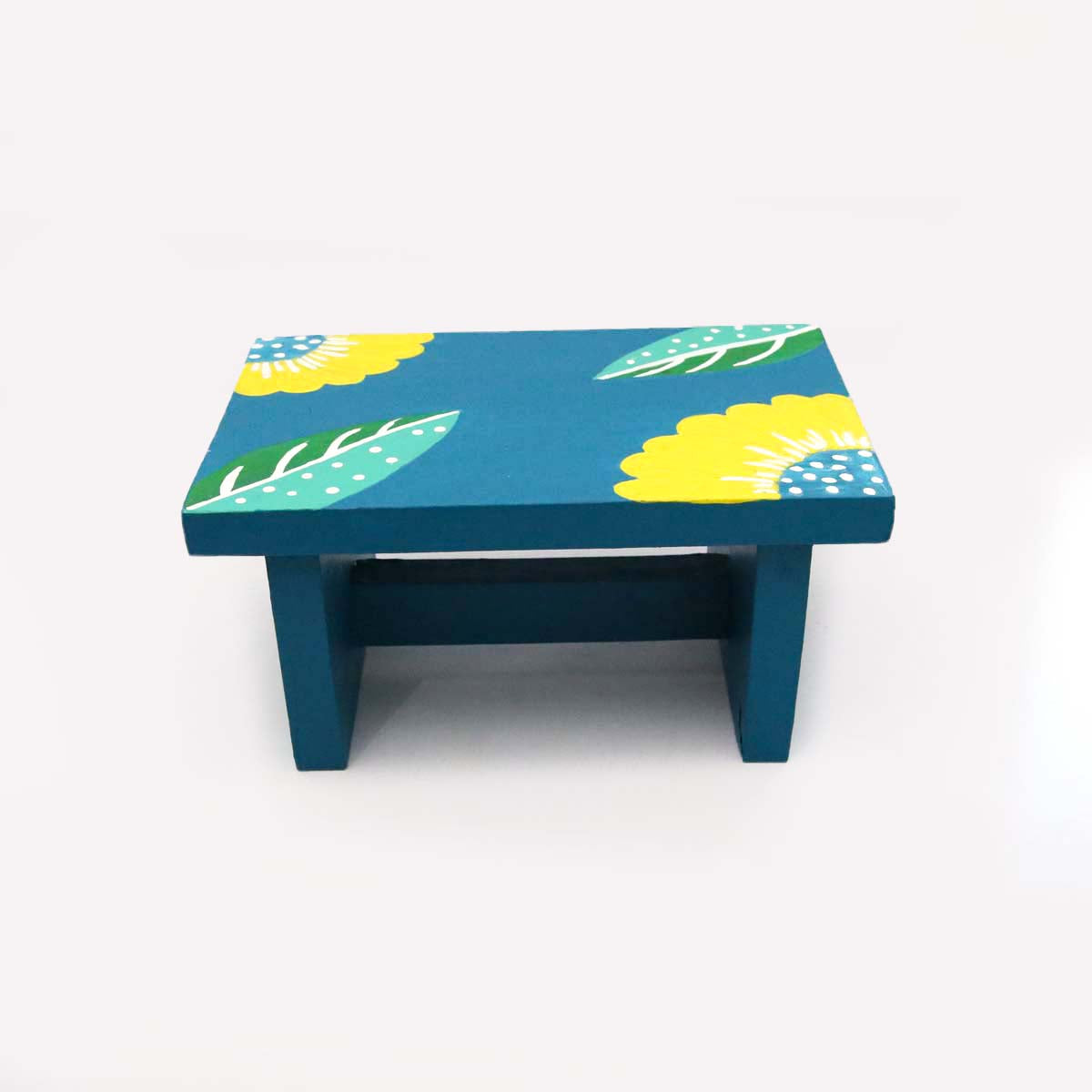 Daffodil Wooden Stool