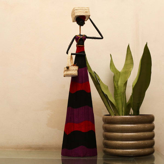 Flowy Dress Paper Figurine