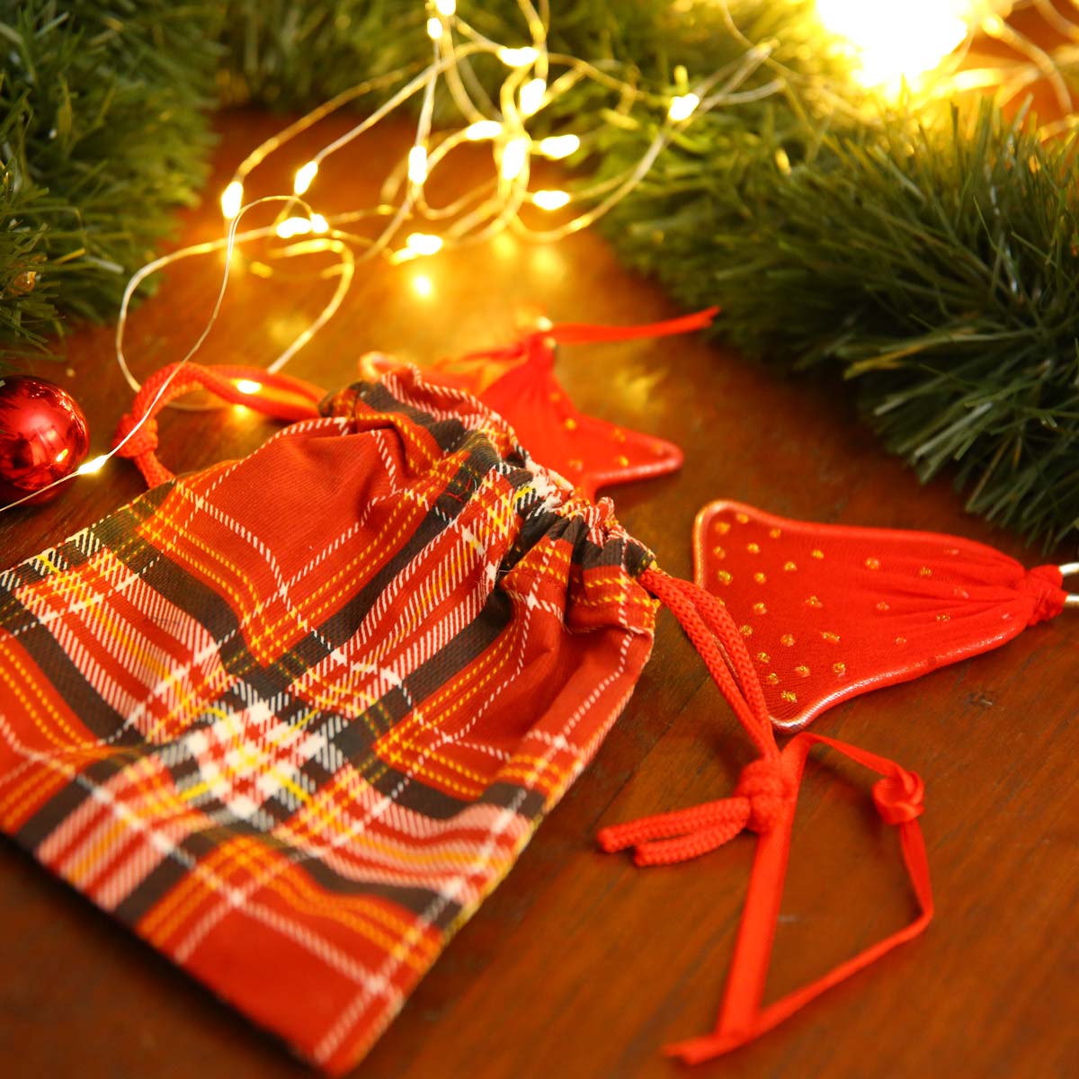 Gingham Drawstring Gift Bag