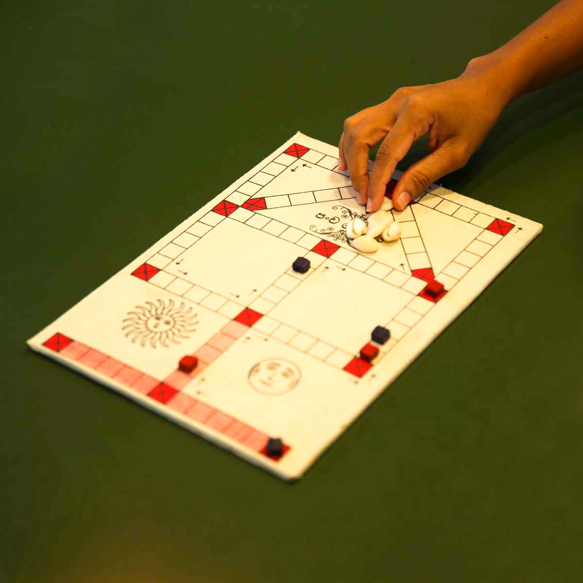 Avurudu Kreeda - Pancha Kelliya Board Game