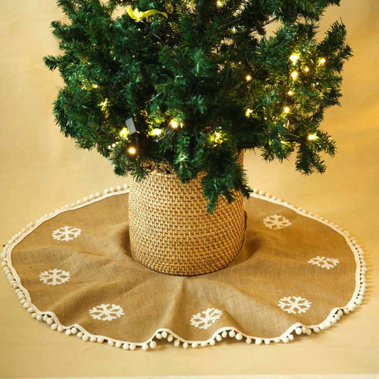 Snowflake Burlap Tree Skirt