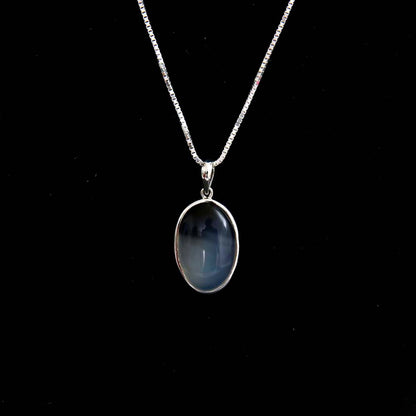 Silver Onyx Pendant & Chain