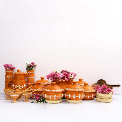 White Lines Clay Dinner Set