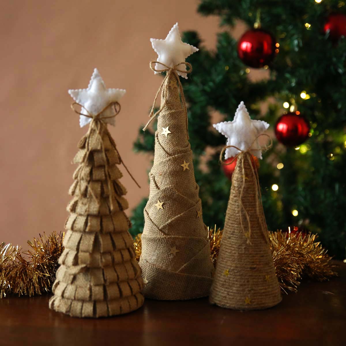 Tiered Burlap Christmas Tree