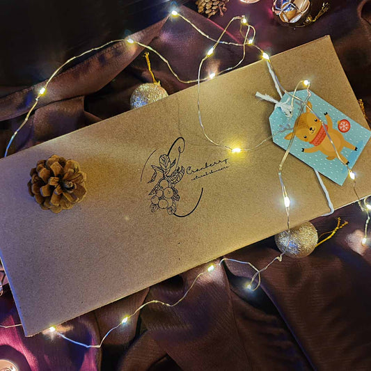 Cranberry Christmas Set