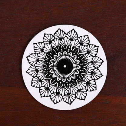 White Daffodil Coaster Set