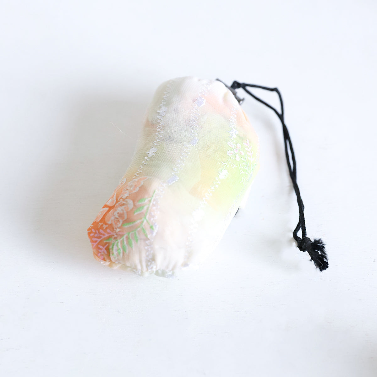 Daffodil Delight Saree Bag