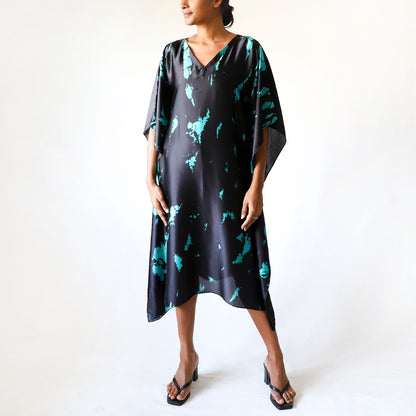 Emerald Glow Batik Kaftan