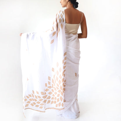 Ivory Bronze Glow Batik Saree