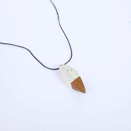 Wood and Resin Winter Chain