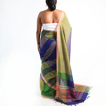 Sunlit Plaid Handloom Saree