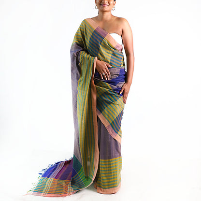 Sunlit Plaid Handloom Saree