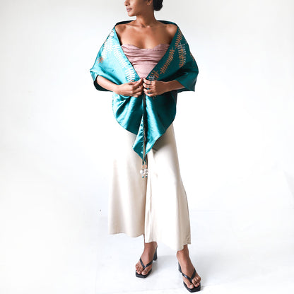 Emerald Glimmer Shawl