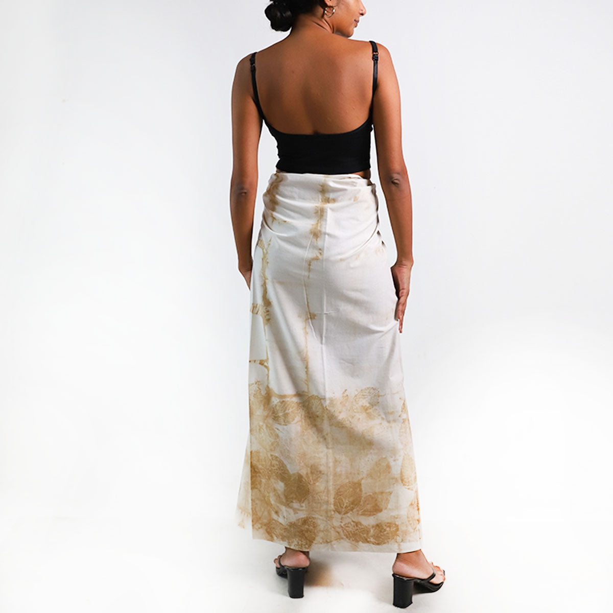 Leafy Shores Sarong
