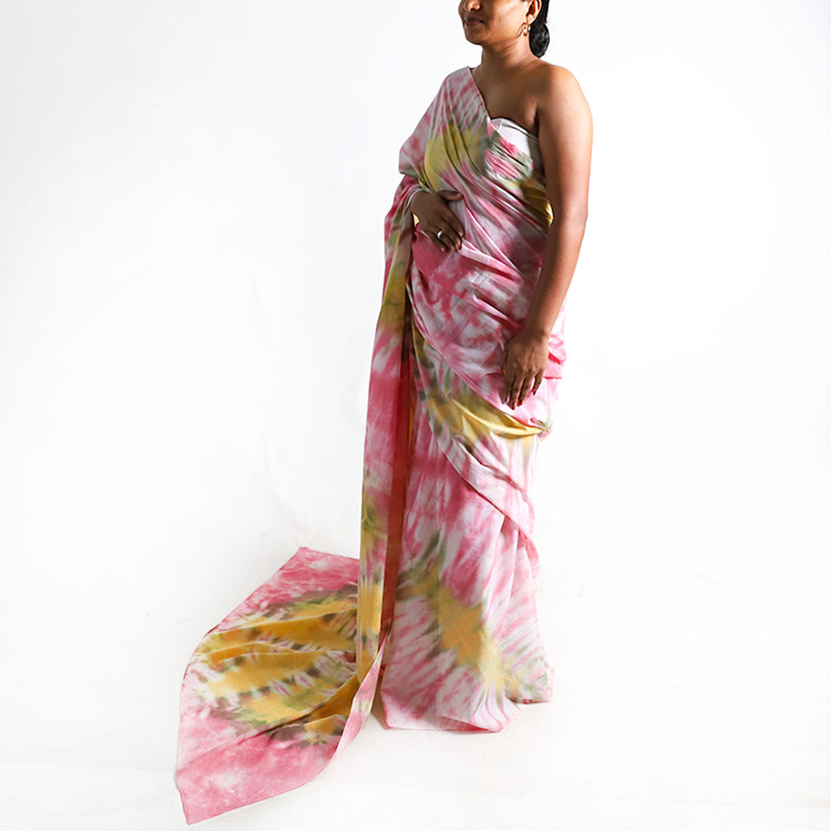 Peach Glow Tie-Dye Saree