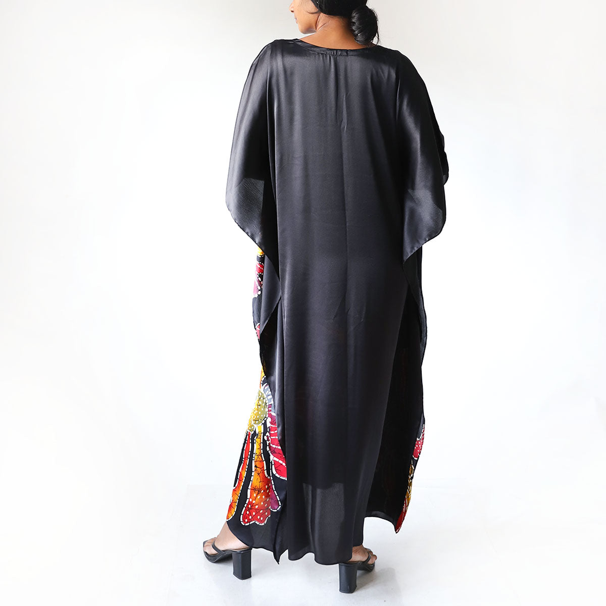Noir Garden Batik Kaftan