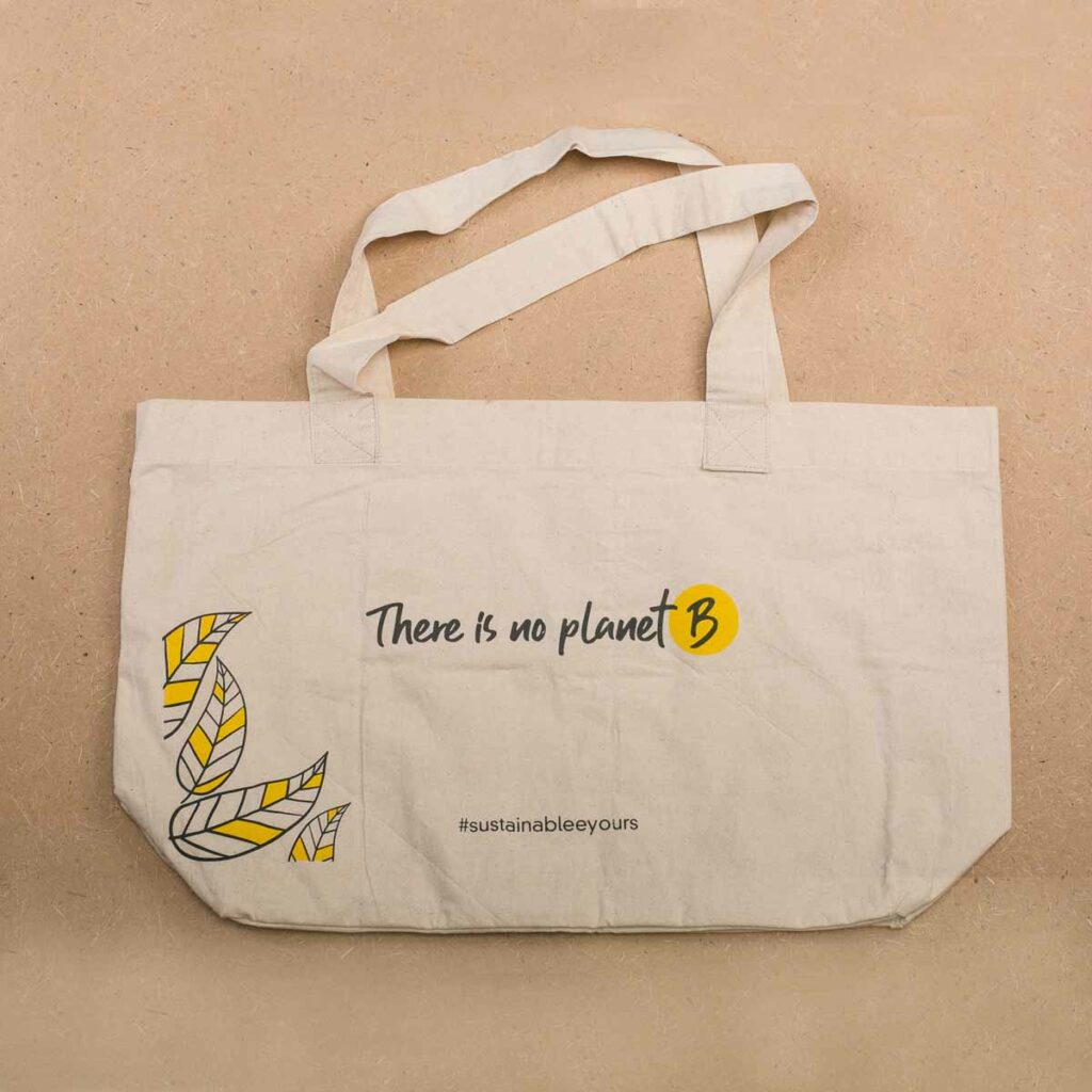 b tote bag